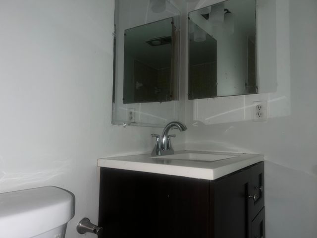 3300 Spanish Moss Terrace 111, Lauderhill, FL 33319