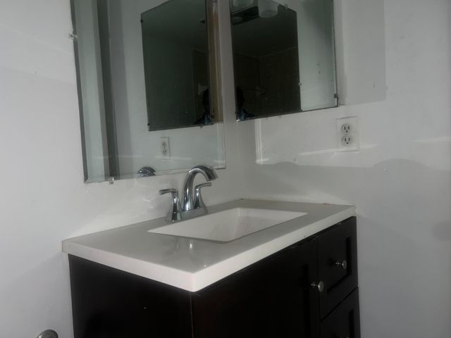 3300 Spanish Moss Terrace 111, Lauderhill, FL 33319