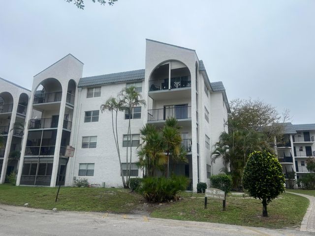 3300 Spanish Moss Terrace 111, Lauderhill, FL 33319