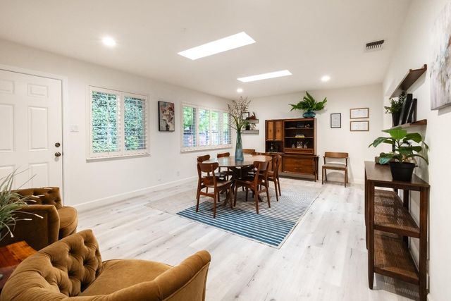 5208 Moddison Ave, Sacramento, CA 95819