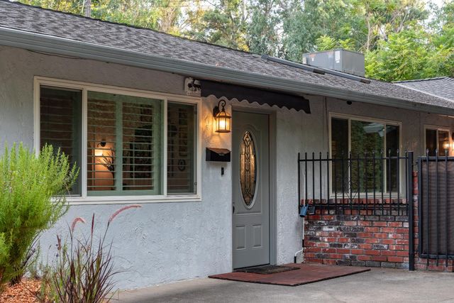 5208 Moddison Ave, Sacramento, CA 95819