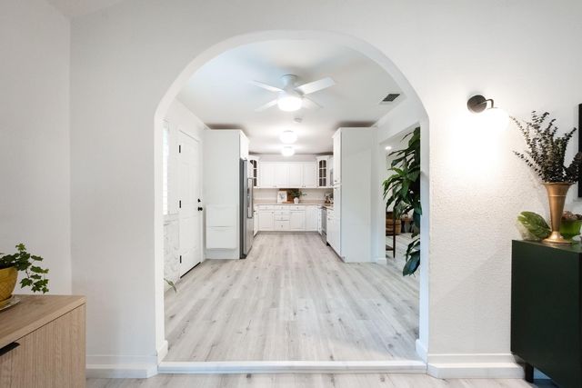 5208 Moddison Ave, Sacramento, CA 95819