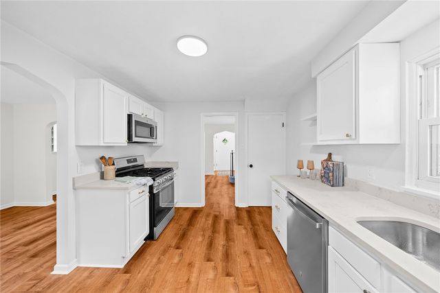 114 Sumner Ave, Forest Hills Boro, PA 15221