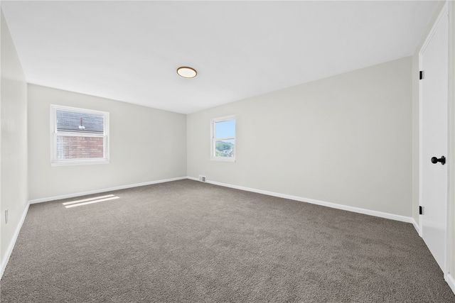 114 Sumner Ave, Forest Hills Boro, PA 15221