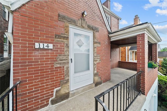 114 Sumner Ave, Forest Hills Boro, PA 15221