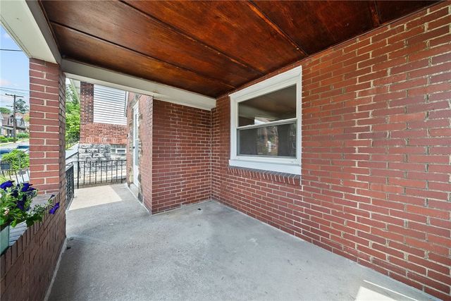 114 Sumner Ave, Forest Hills Boro, PA 15221