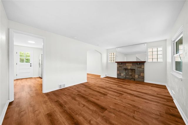 114 Sumner Ave, Forest Hills Boro, PA 15221