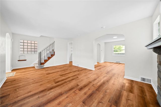 114 Sumner Ave, Forest Hills Boro, PA 15221
