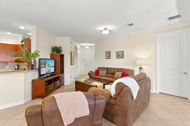 2955 NW 126th Avenue 220-5, Sunrise, FL 33323