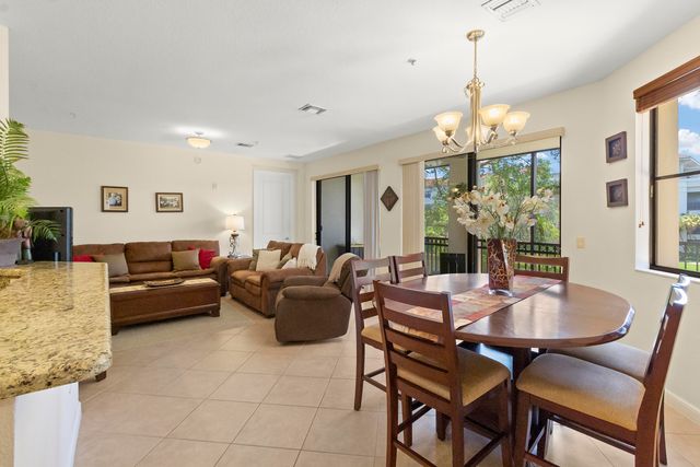 2955 NW 126th Avenue 220-5, Sunrise, FL 33323