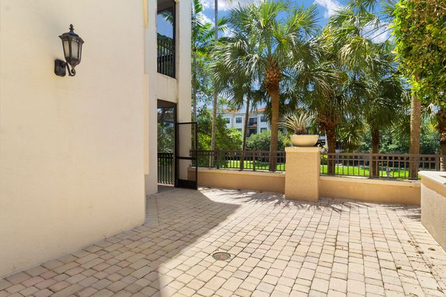 2955 NW 126th Avenue 220-5, Sunrise, FL 33323