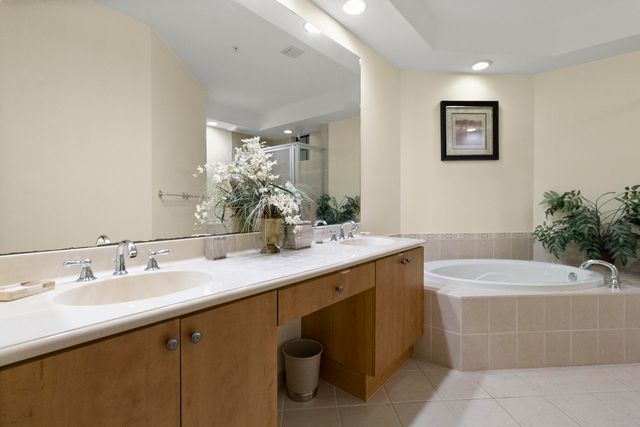 2955 NW 126th Avenue 220-5, Sunrise, FL 33323