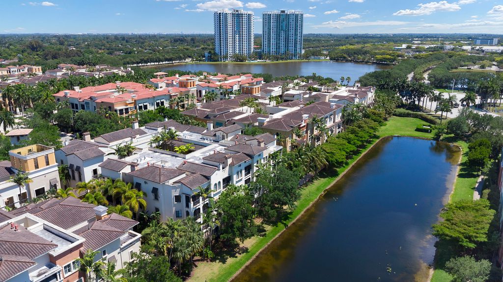 2955 NW 126th Avenue 220-5, Sunrise, FL 33323