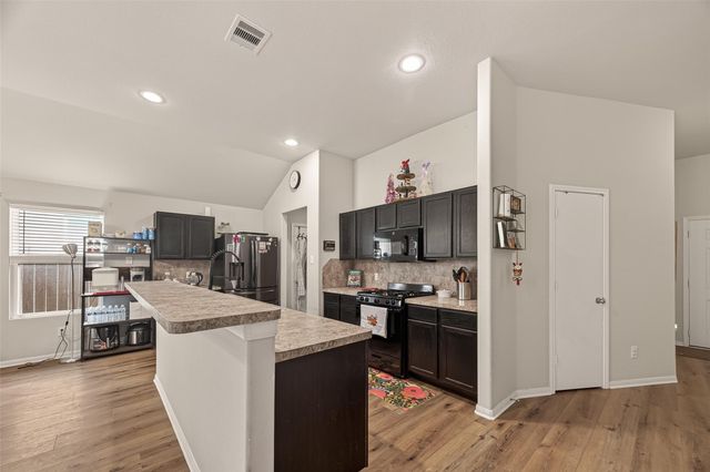 11311 Cascading Stream Way, Houston, TX 77044