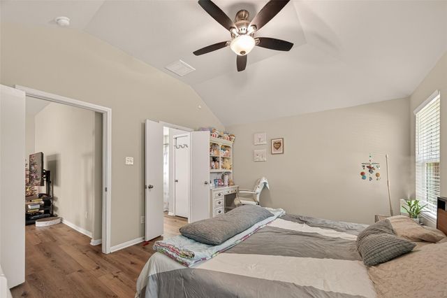 11311 Cascading Stream Way, Houston, TX 77044