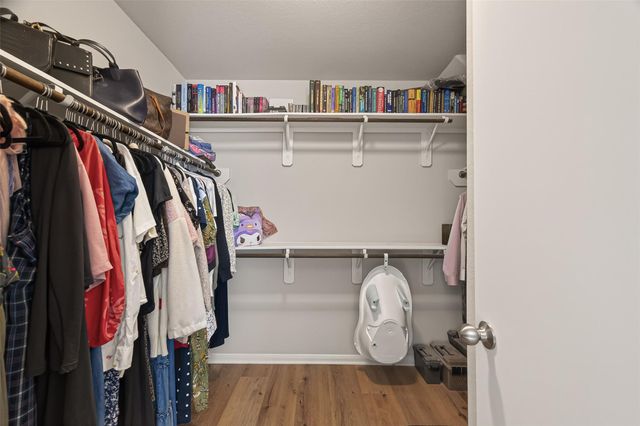 11311 Cascading Stream Way, Houston, TX 77044