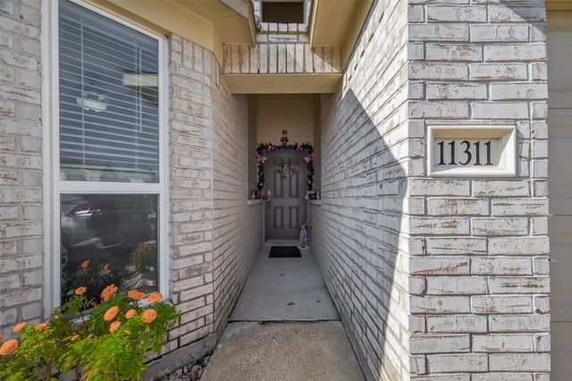 11311 Cascading Stream Way, Houston, TX 77044