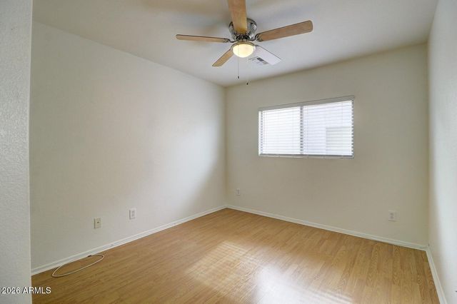 218 E MILADA Drive, Phoenix, AZ 85042