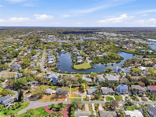 216 SHORE DRIVE, Palm Harbor, FL 34683