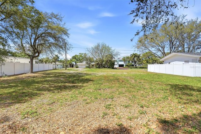 216 SHORE DRIVE, Palm Harbor, FL 34683