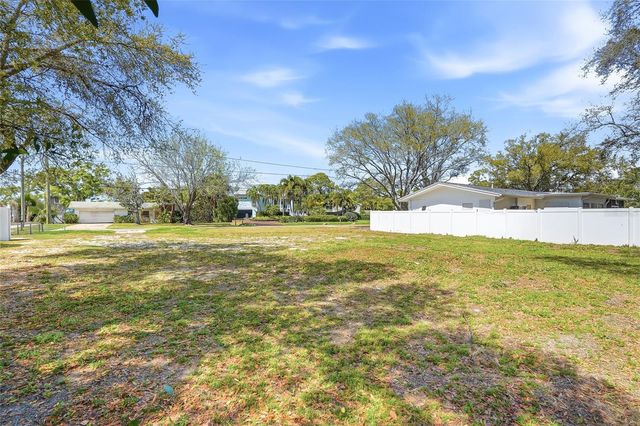 216 SHORE DRIVE, Palm Harbor, FL 34683