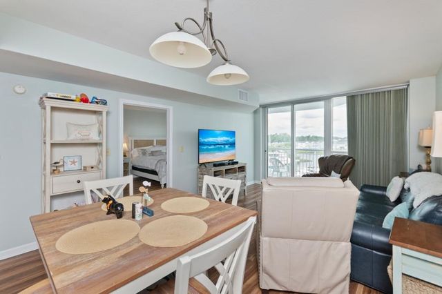 2100 Sea Mountain Hwy Unit 428, North Myrtle Beach, SC 29582