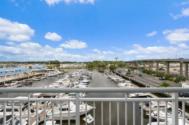 2100 Sea Mountain Hwy Unit 428, North Myrtle Beach, SC 29582