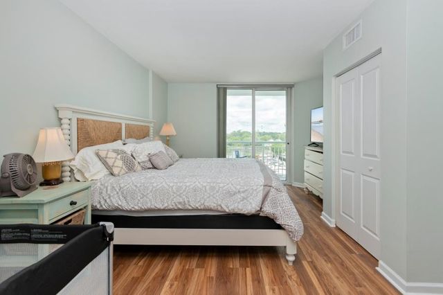 2100 Sea Mountain Hwy Unit 428, North Myrtle Beach, SC 29582
