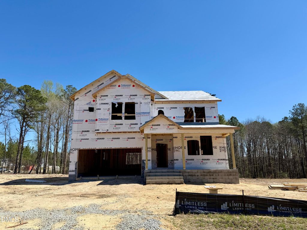 37 Bluestone Drive, Lillington, NC 27546