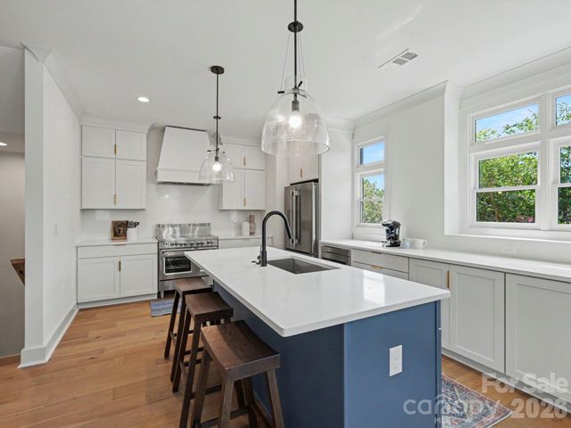 3127 Colyer Place, Charlotte, NC 28205
