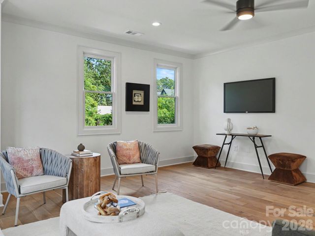 3127 Colyer Place, Charlotte, NC 28205
