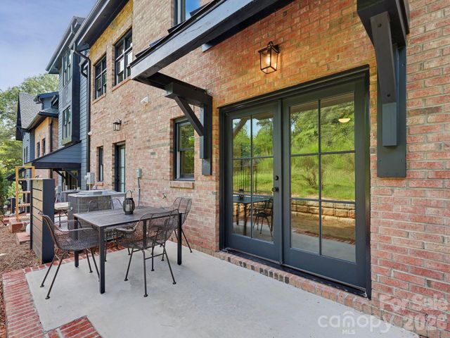 3127 Colyer Place, Charlotte, NC 28205