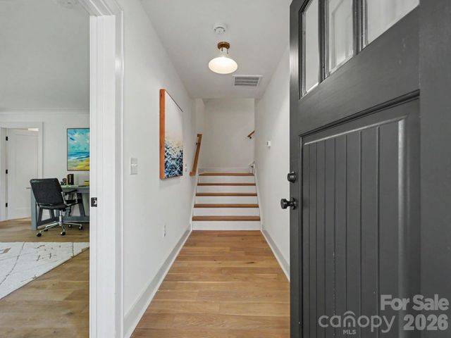 3127 Colyer Place, Charlotte, NC 28205