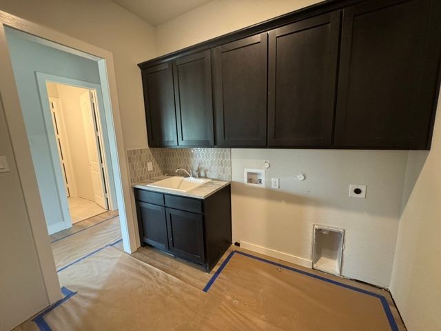 715 Water Side Drive, Van Alstyne, TX 75495