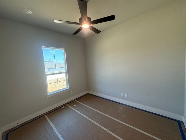 715 Water Side Drive, Van Alstyne, TX 75495