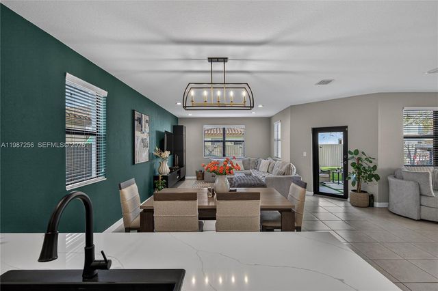 11883 SW 234th Ln, Homestead, FL 33032