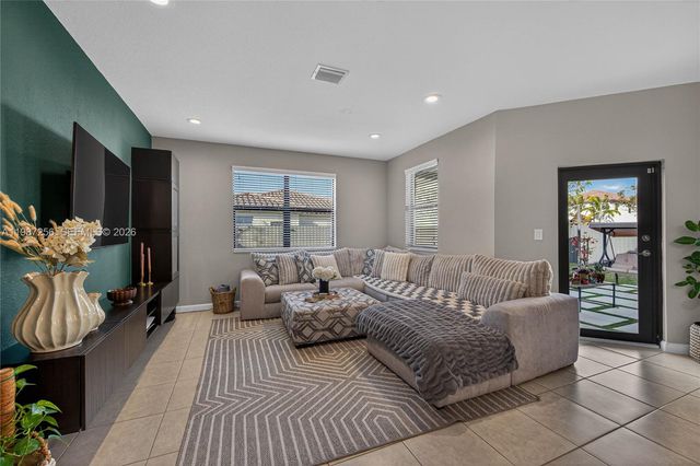 11883 SW 234th Ln, Homestead, FL 33032