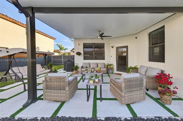 11883 SW 234th Ln, Homestead, FL 33032