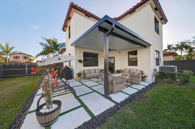 11883 SW 234th Ln, Homestead, FL 33032