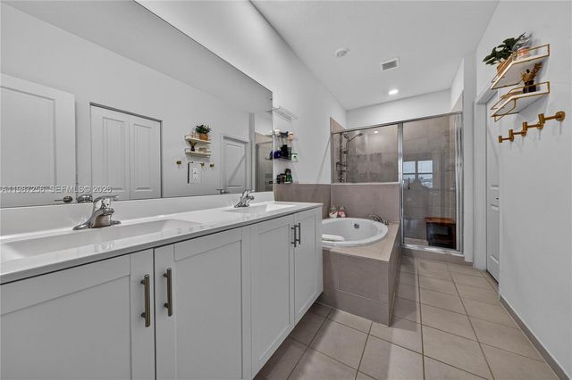 11883 SW 234th Ln, Homestead, FL 33032