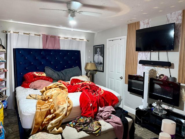 1105 W 34th Street, Riviera Beach, FL 33404