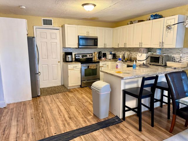 1105 W 34th Street, Riviera Beach, FL 33404