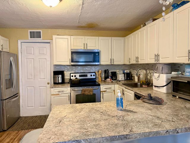 1105 W 34th Street, Riviera Beach, FL 33404