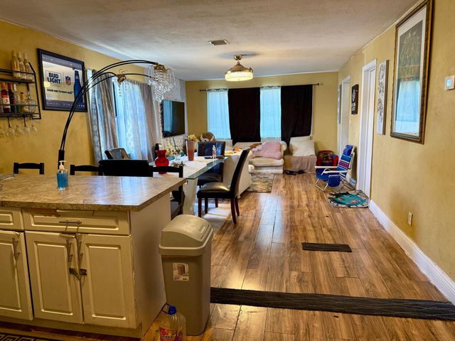 1105 W 34th Street, Riviera Beach, FL 33404