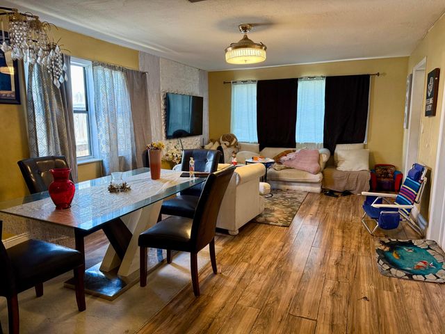 1105 W 34th Street, Riviera Beach, FL 33404