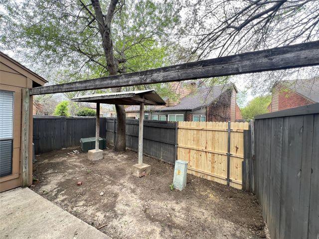 1619 Brentwood Drive, Irving, TX 75061