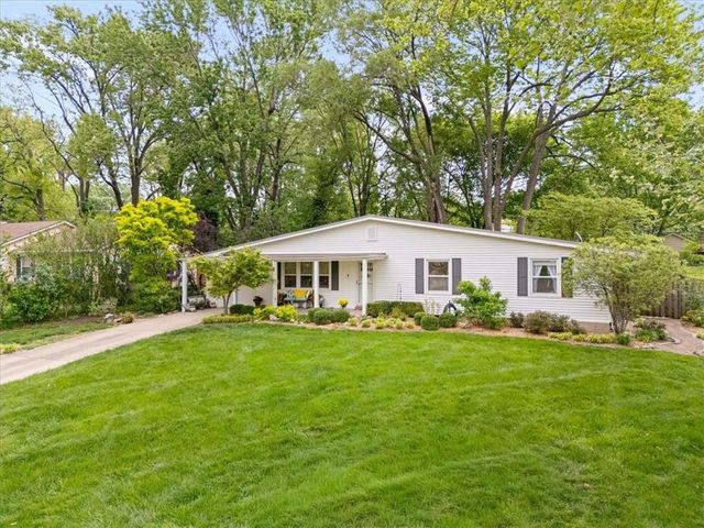 5909 Goddard Street, Shawnee, KS 66203