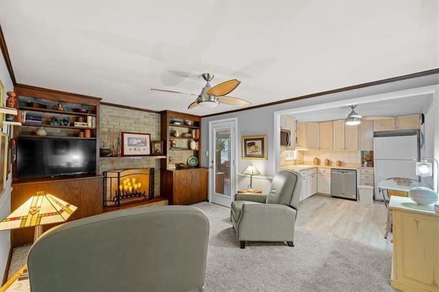 5909 Goddard Street, Shawnee, KS 66203