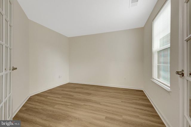 42628 FREISTADT SQ, Sterling, VA 20166