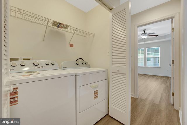 42628 FREISTADT SQ, Sterling, VA 20166